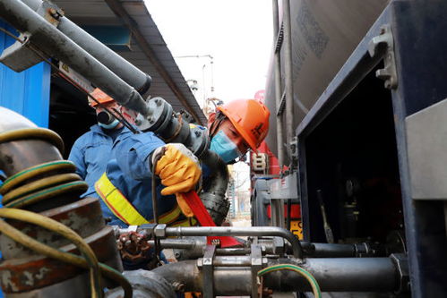 齊魯石化3000余噸氯乙烯馳援醫用手套生產，彰顯氣體產業關鍵支撐作用